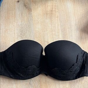 Body by Victoria lined Strapless Bra